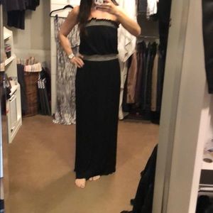 Black maxi dress so cute size L.